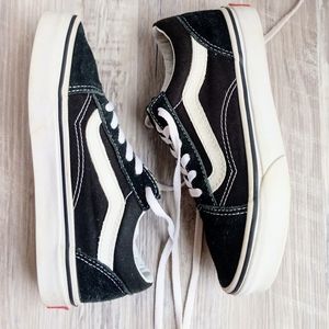 VANS SK8LO SUEDE RED LABEL